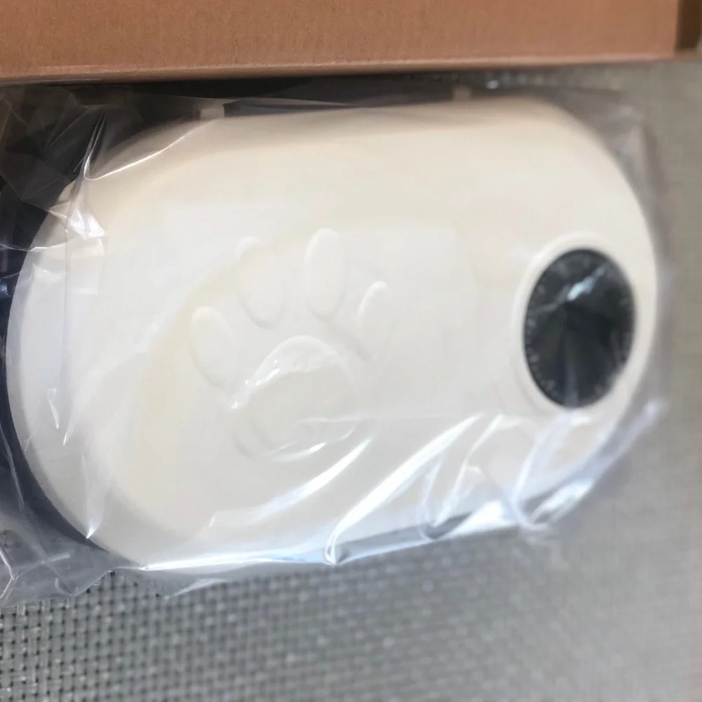 Bona Automatic Dog Feeder